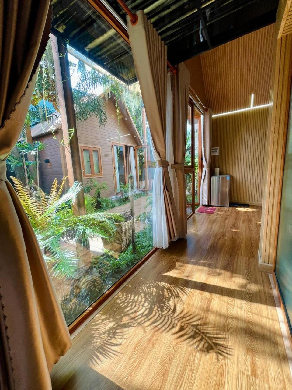 La Garden Homestay Long Xuyên Extérieur photo