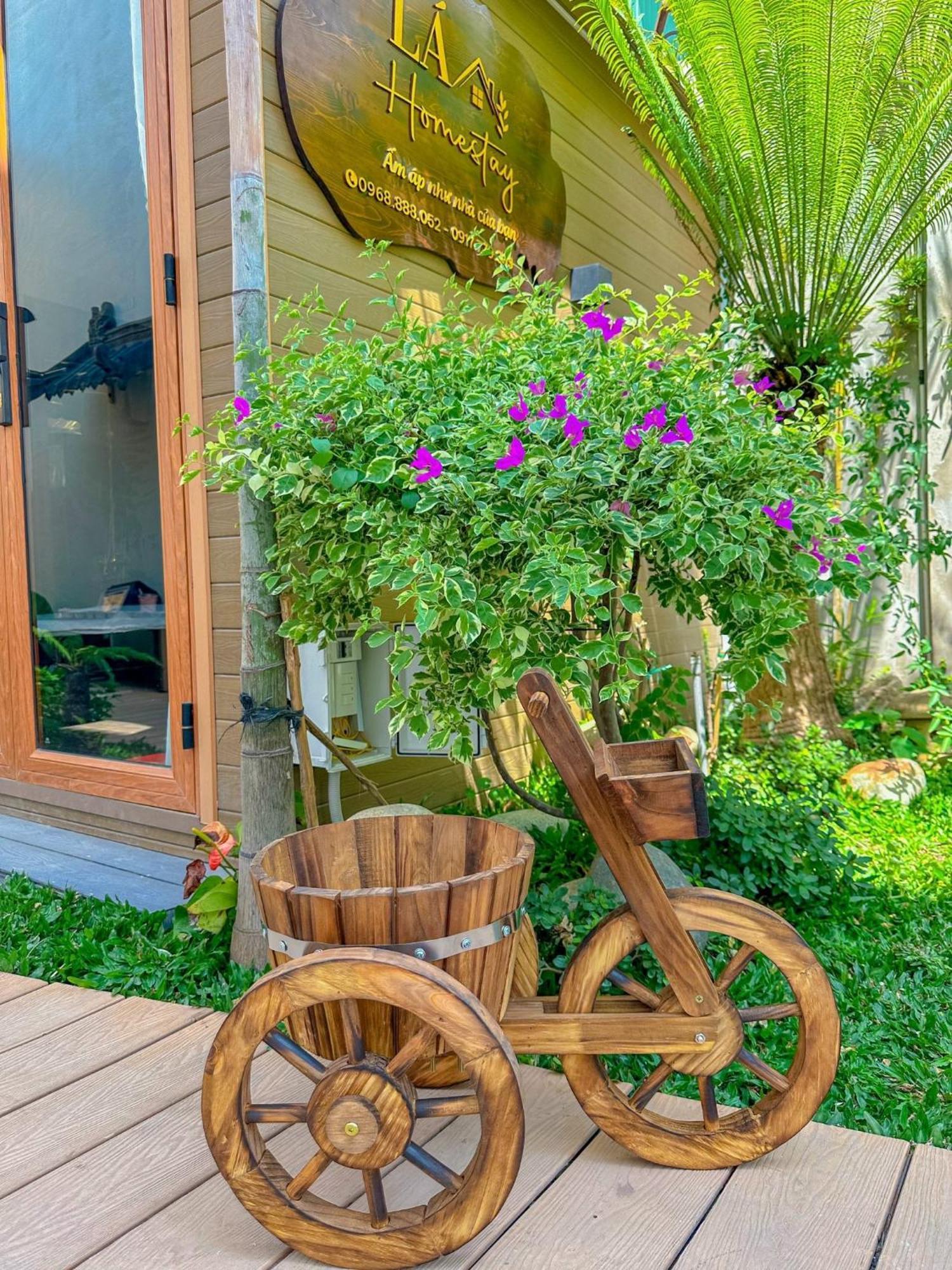 La Garden Homestay Long Xuyên Extérieur photo