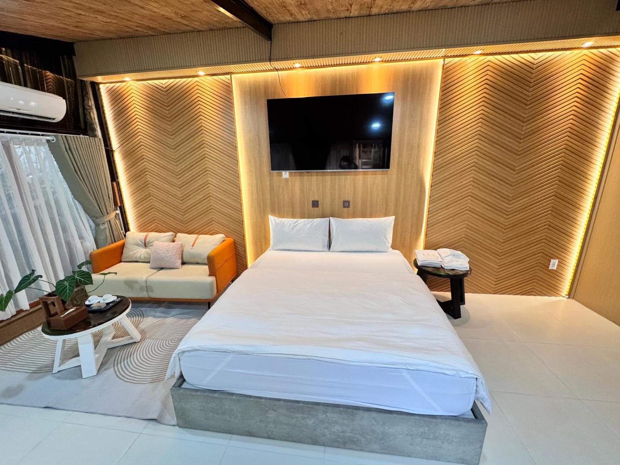 La Garden Homestay Long Xuyên Extérieur photo
