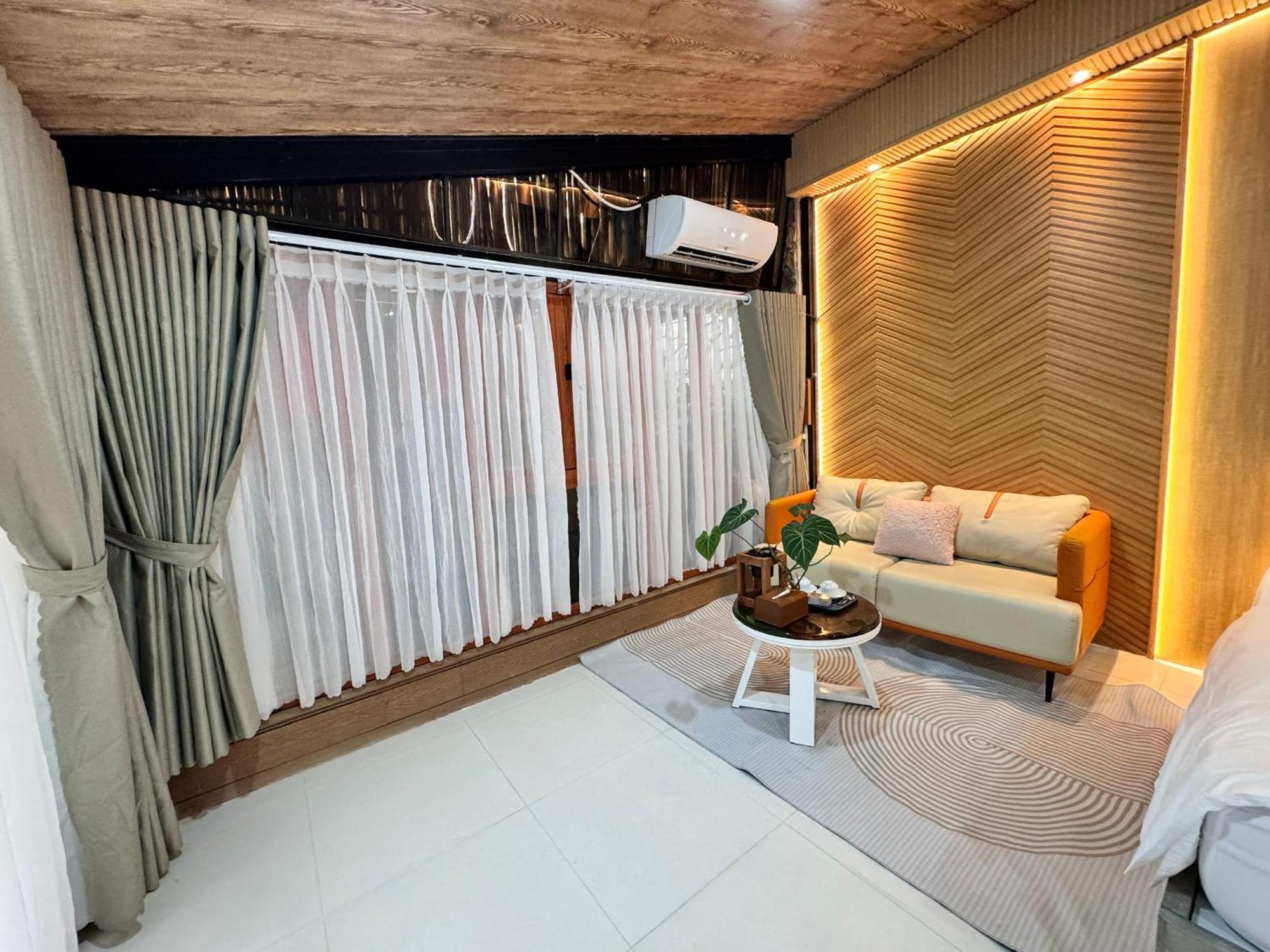 La Garden Homestay Long Xuyên Extérieur photo